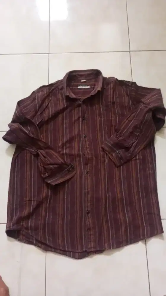 Kemeja Basic Line Casual