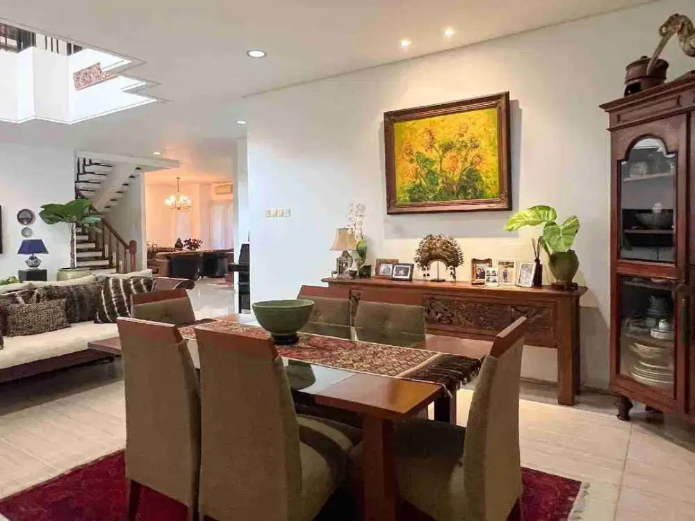 Rumah Mewah Terawat Siap Huni Kebayoran Baru