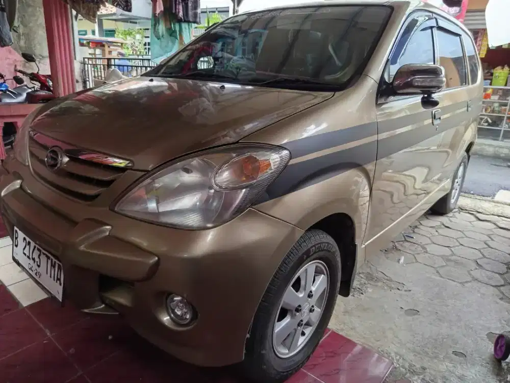 Xenia Xi 1300 cc 2004