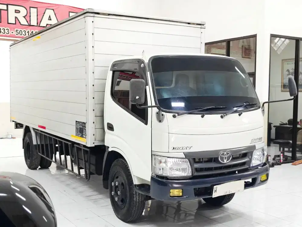 Box Jumbo Truk Dyna 2015 6 Roda 130HT Aluminium 2017 CDD Dutro Engkel