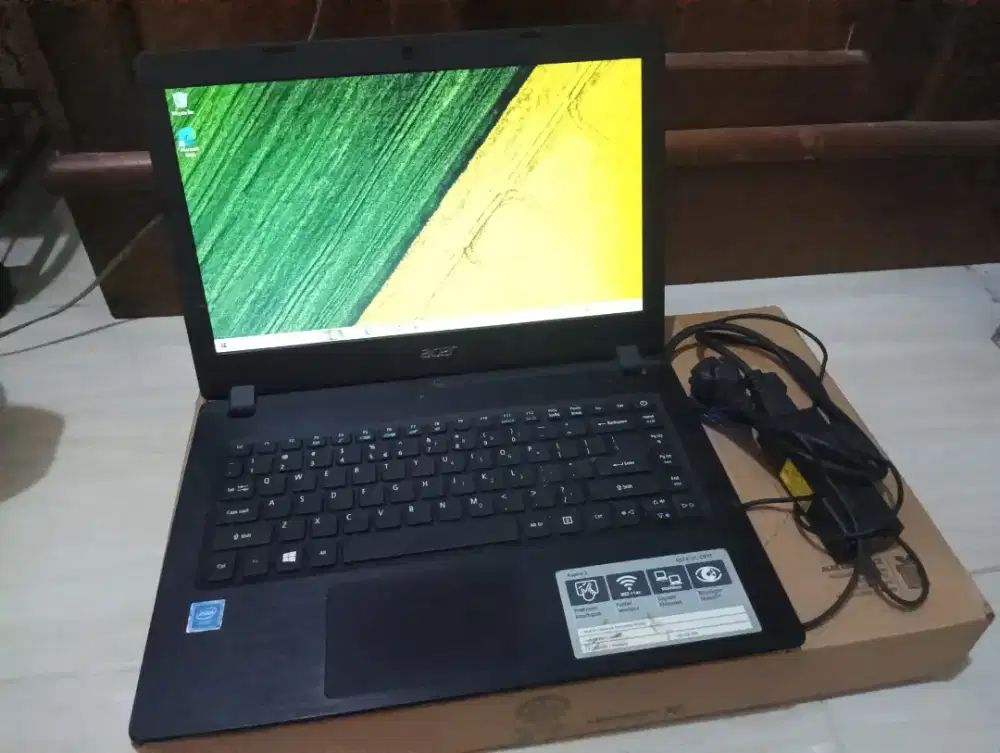 Acer Aspire 3 Layar 14inch Intel N3350 RAM 4Gb HDD 500Gb Fullset