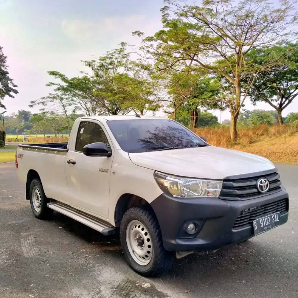 TOYOTA HILUX SC SINGLE CABIN 2.4LM/T 4X4 2022NIK 2021 NOPOL B ORIGINAL