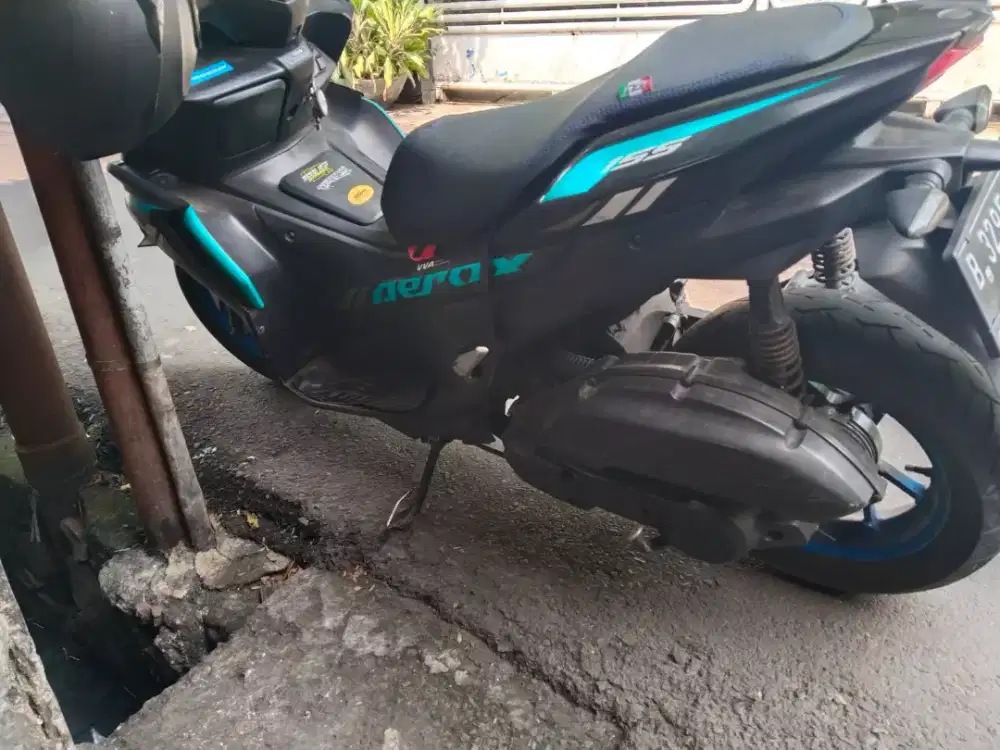 Motor Yamaha Aerox tahun 2021-2022 plat B Tangsel