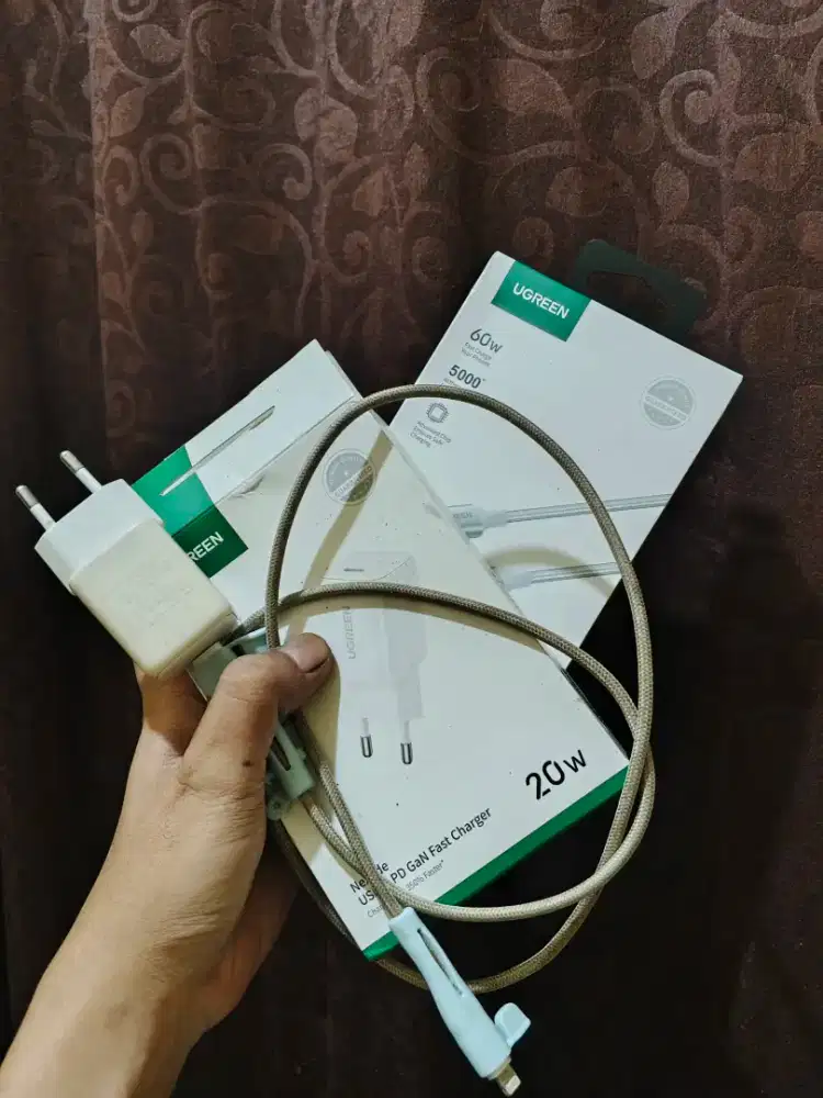 CHARGER UGREEN LIGHTNING 20WATT