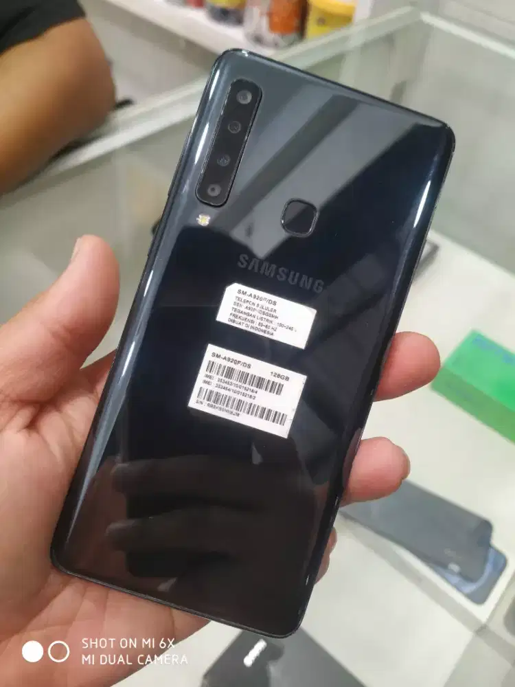 Samsung a9 6/128GB amoled fullset