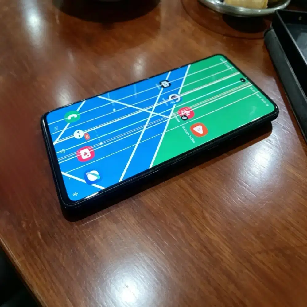 Samsung A71 Masih mulus tapi minus garis