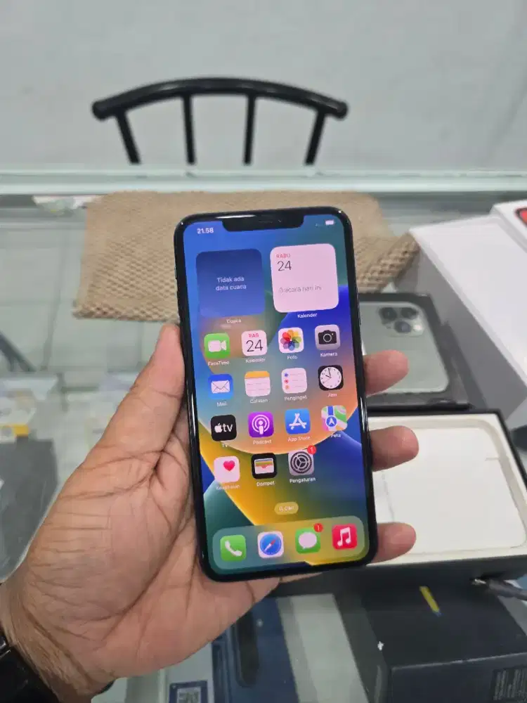 Iphone 11 promax 64gb green ibox full ori