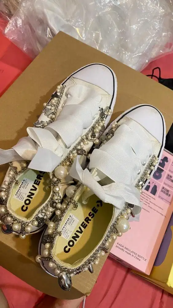 Sepatu Converse