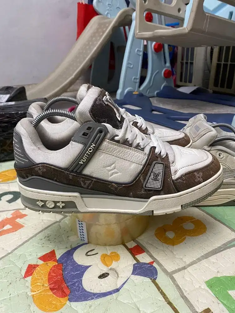 Sepatu full kulit itali size 42 original mulus