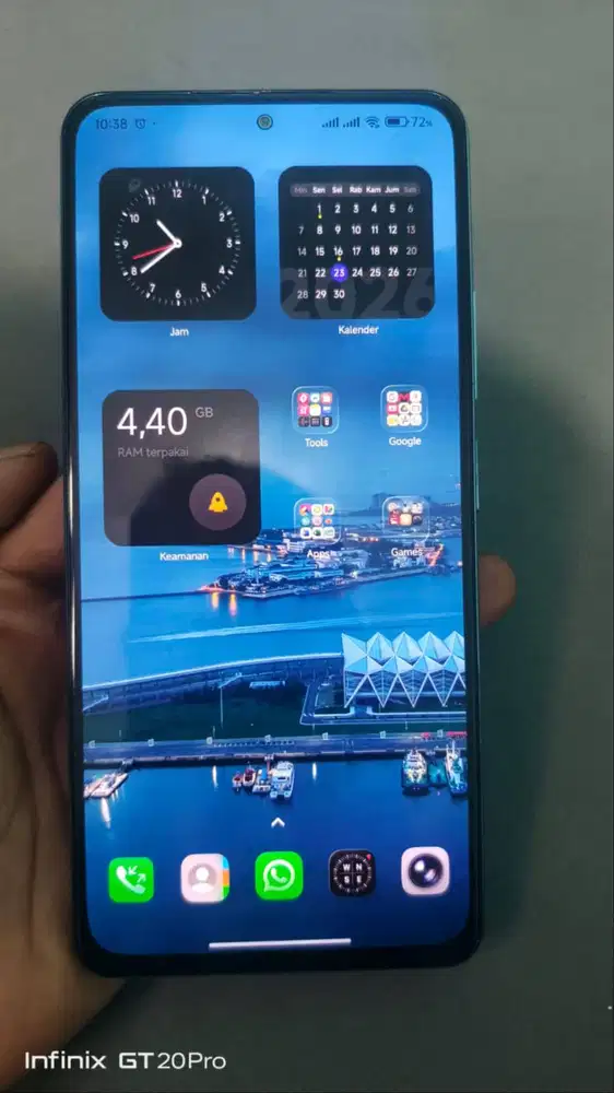 Di jual poco f3 5G 8/256 mulus 90% masih segel orian