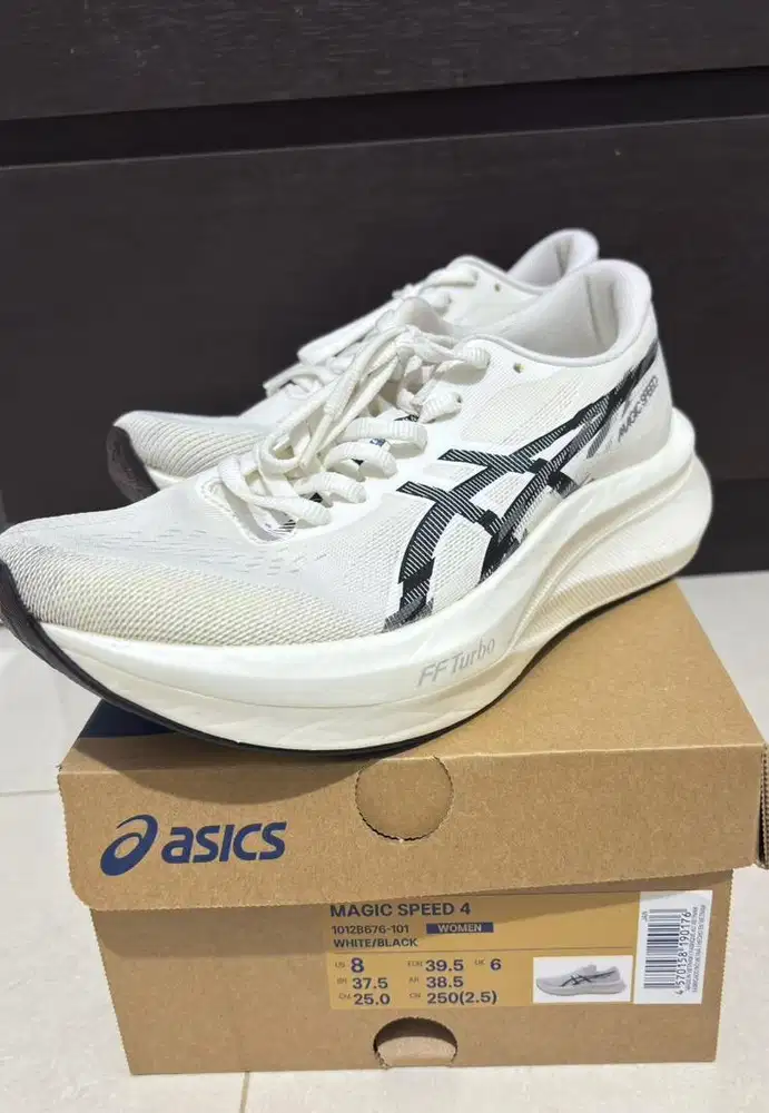 Asics magic speed 4