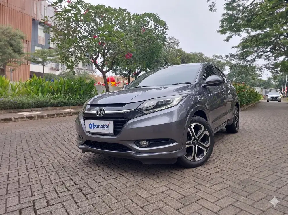 TDP 1 JUTA Honda HR-V 1.8 Prestige Bensin-AT 2015 Abu CSFJB