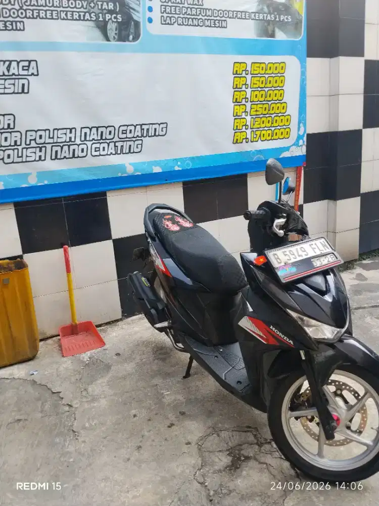 Tuker/Jual Beat 2023 deluxe murah Vario scoopy PCX NMAX stylo terbaru