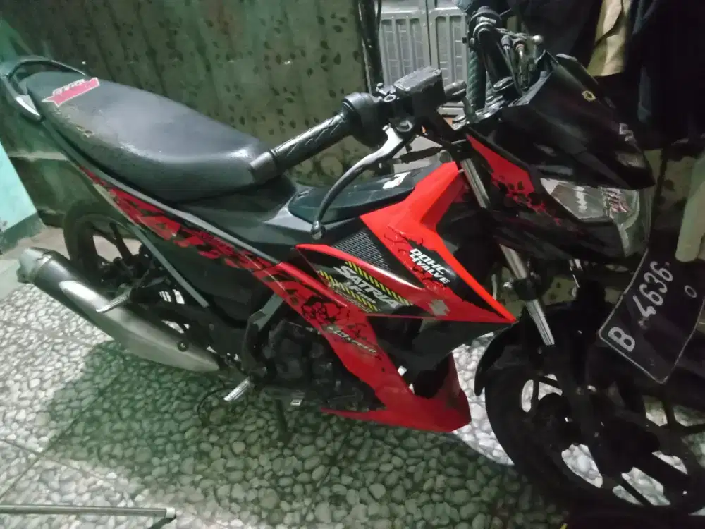 yang mau aj Satria Fu 150 (sebelah)