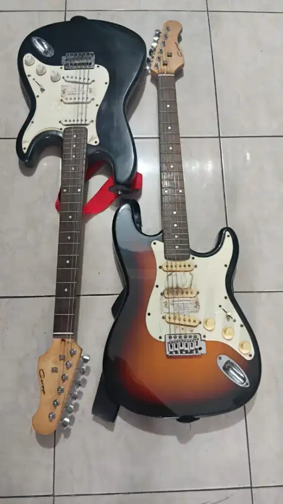 2 Gitar listrik