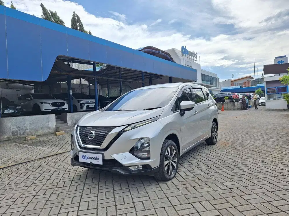 TDP 1 JUTA Nissan Livina 1.5 VE Bensin-AT 2019 Silver CZKPB