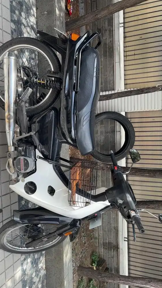Honda Astrea Grand 1999 Sabit Restorasi Mulus Siap Pakai