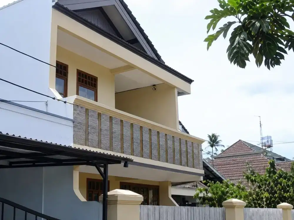 Rumah 2 Lantai Siap Huni di Antapani Bandung