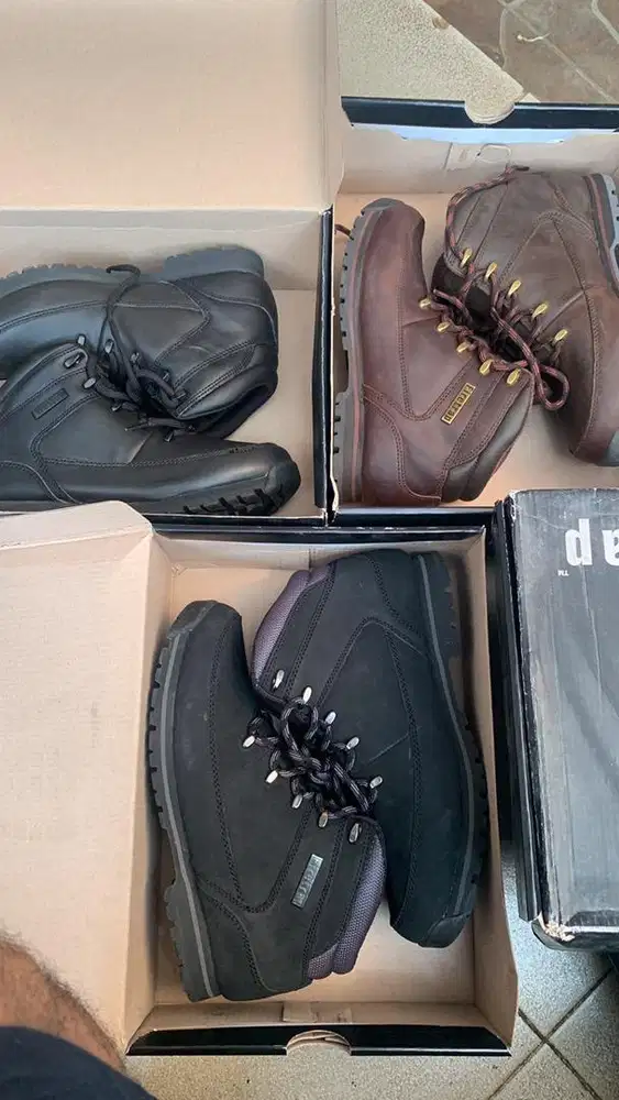 Sepatu firetrap original