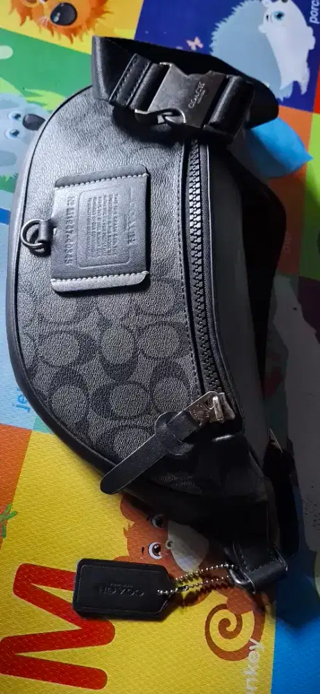 COACH RIVINGTON belt bag in signature canvas, no model : 40345