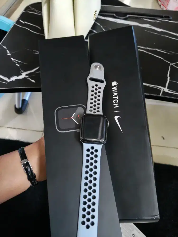 Watch Apple series 6 x nike 40mm
