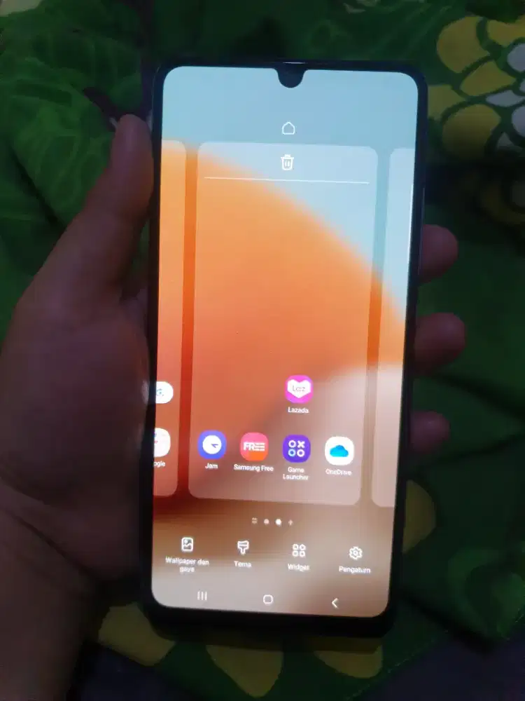 Jual aja hp samsung a32 ram 6/128 nominus hanya lecet2 pemakaian