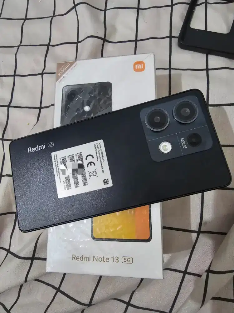 Jual Cepat Redmi Note 13 5G 8/256GB – Mulus Seperti Baru!