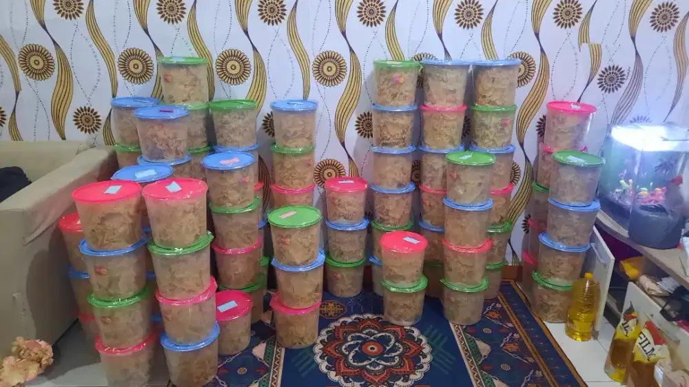 Lempeyek Kacang Tanah