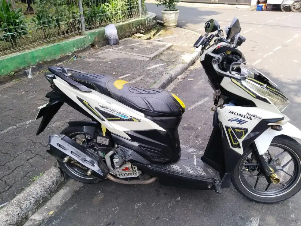 Vario 150 led old Special White