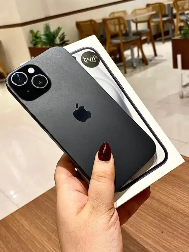 iPhone 15 Black, 128 GB iBox