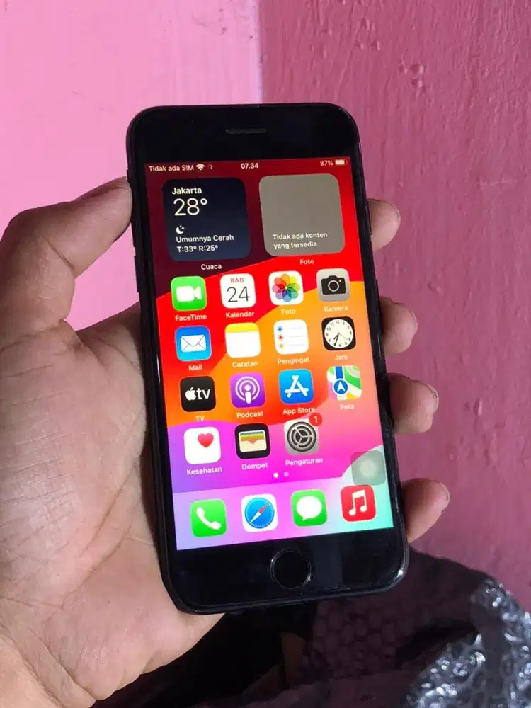 iPhone 7G 32gb hitam second original