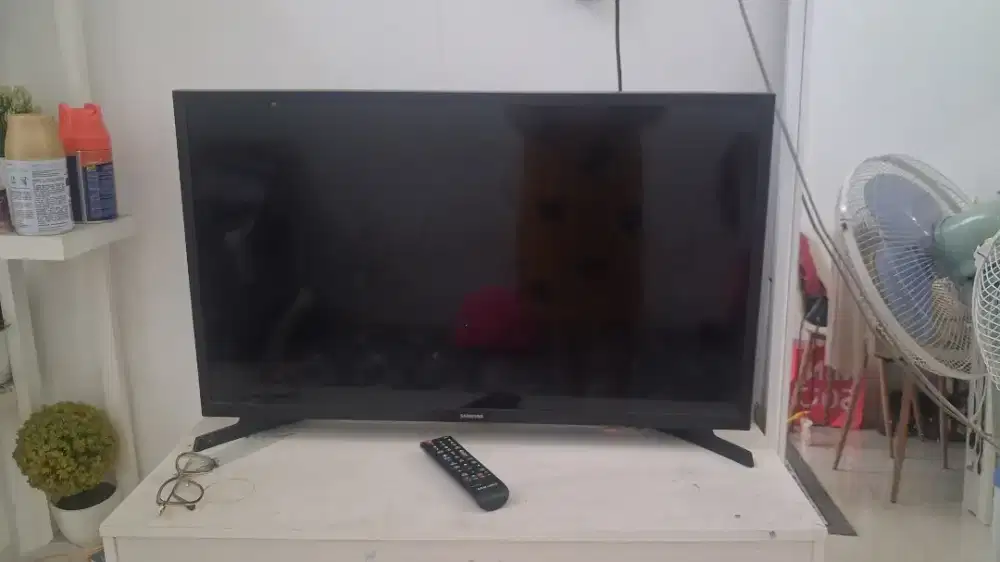 TELEVISI SMART SAMSUNG 21 INCH