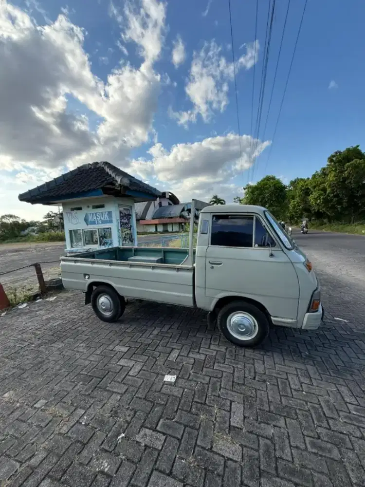 Mitsubishi colt t120