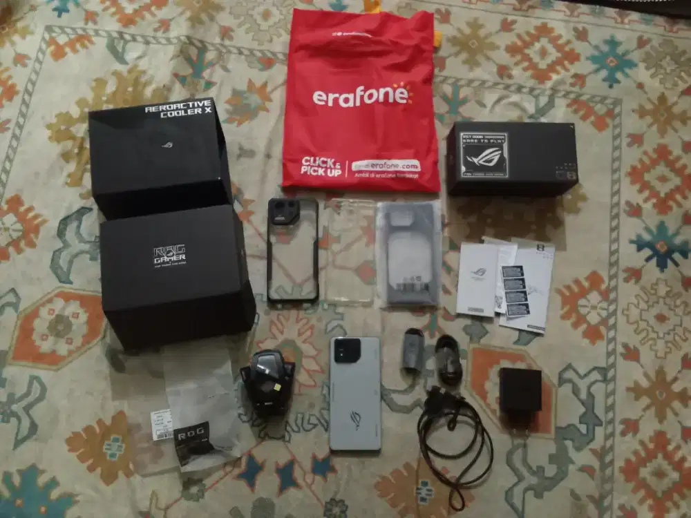 Rog phone 8 (12/256) Fullset + Aeroactive coller X