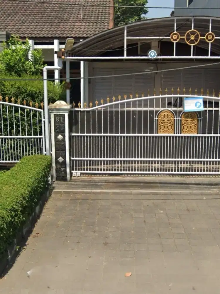 Rumah di jual cepat lokasi pinggir jalan antapani bandung
