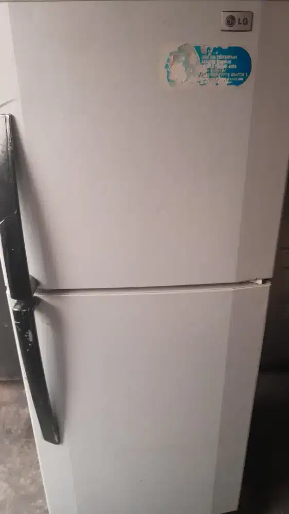 Kulkas merk LG kondisi normal