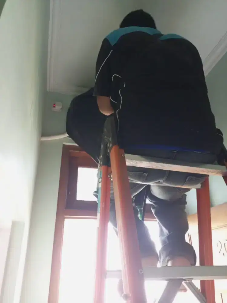 jasa cek Bongkar pasang ac & isi freon Bergaransi