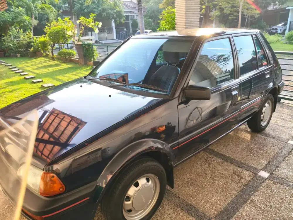 Starlet Kotak 1990 Orisinil Luar Dalam Antik KM 91 rb