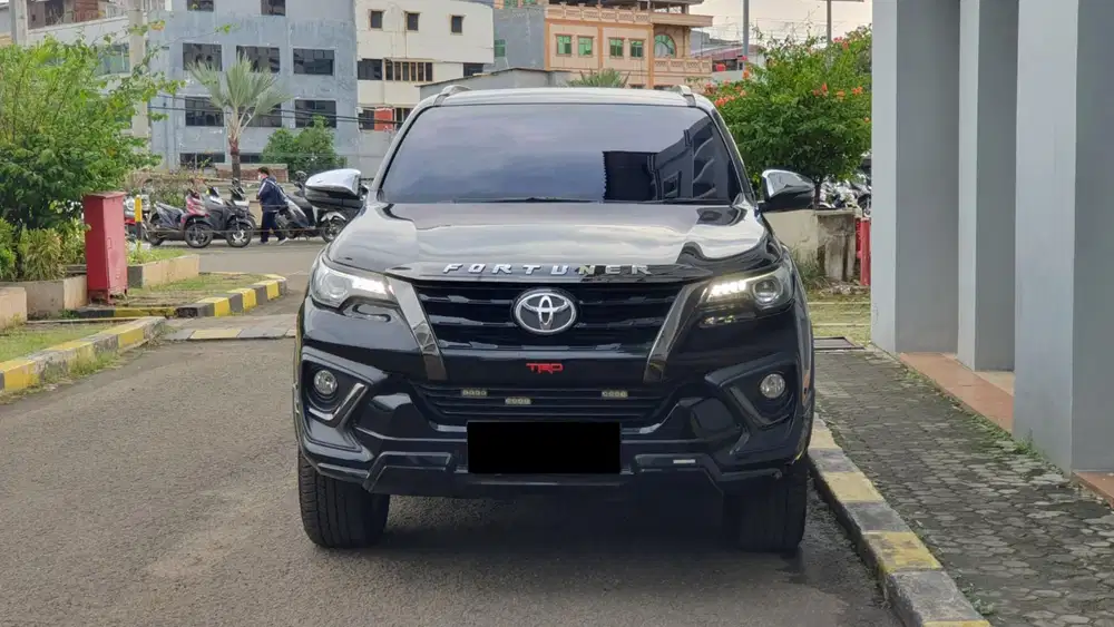 Km 68rb toyota fortuner vrz trd sportivo 2020 diesel hitam