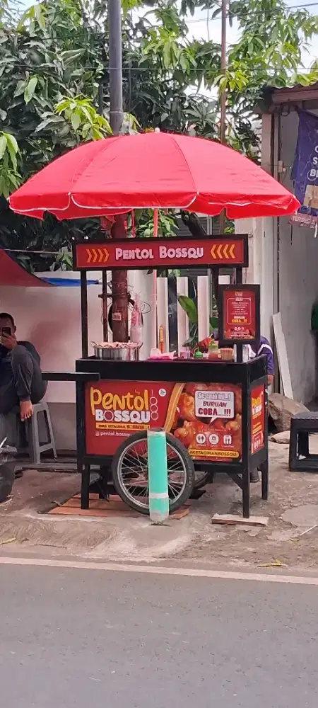 Gerobak dan payung usaha