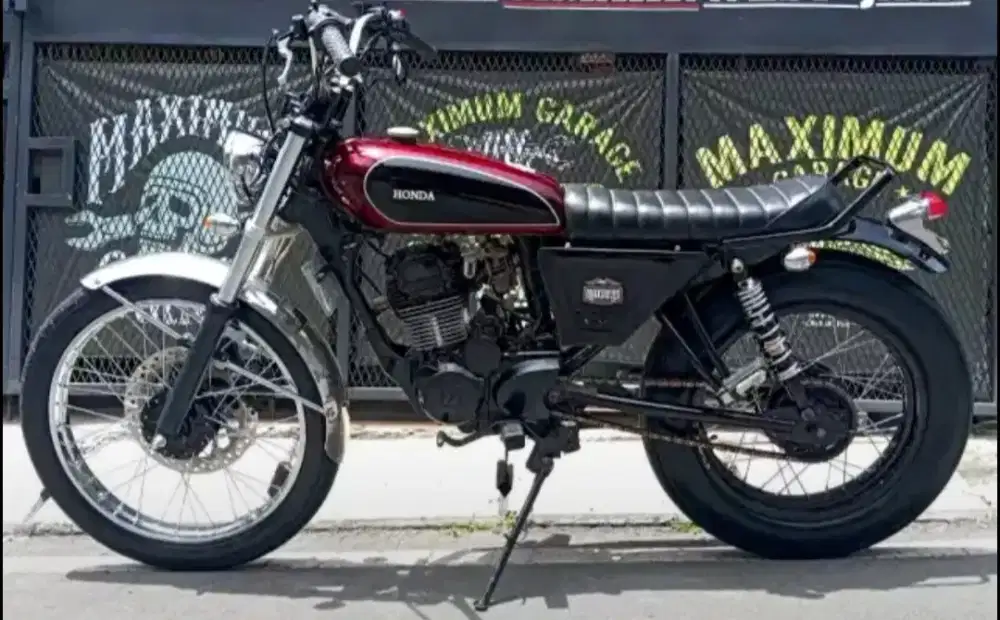 Honda megapro custom/modif retro klasik British style