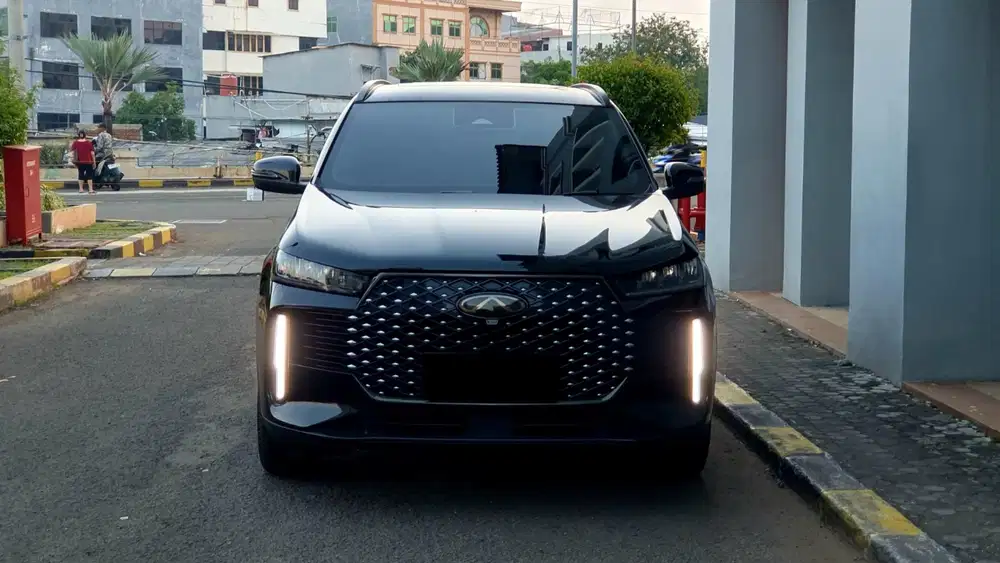 Km 14rb chery tiggo cross premium 2025 hitam pajak panjang