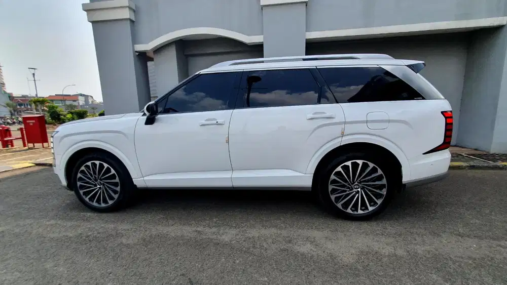 Km 3rb hyundai palisade awd hybrid calligraphy 2026 putih