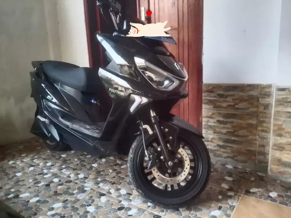 Motor listrik Polytron fox S