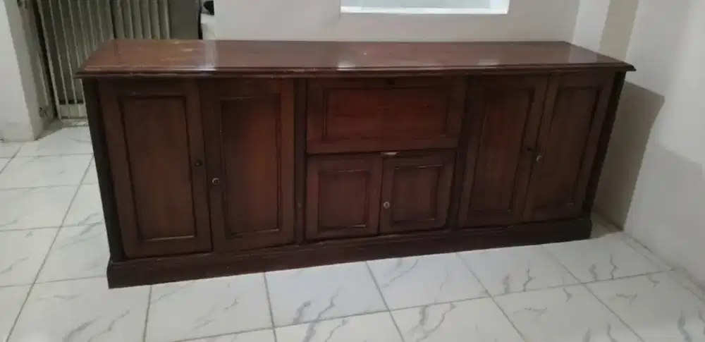 Buffet atau lemari jati  asli