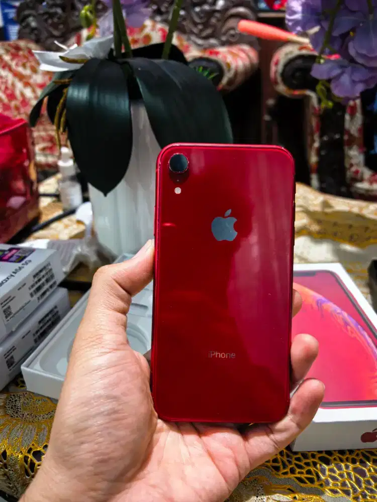 iPhone XR 128gb All operator Sinyal on sejak 2019