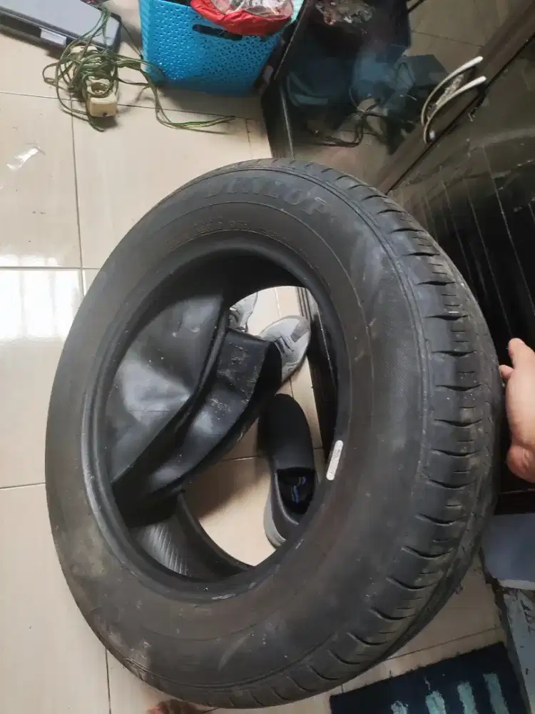 Ban mobil ring 16