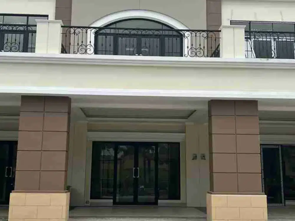 Dijual cepat ruko baru siap pakai di Ruko Aristoteles-Gading Serpong