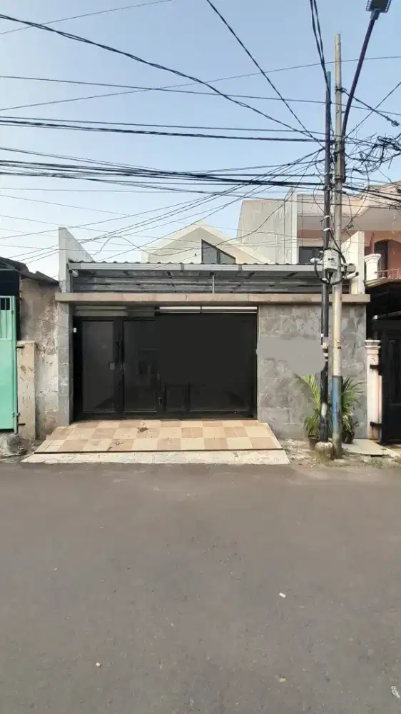 Dijual Rumah 1 1/2 Lantai Kepa Duri