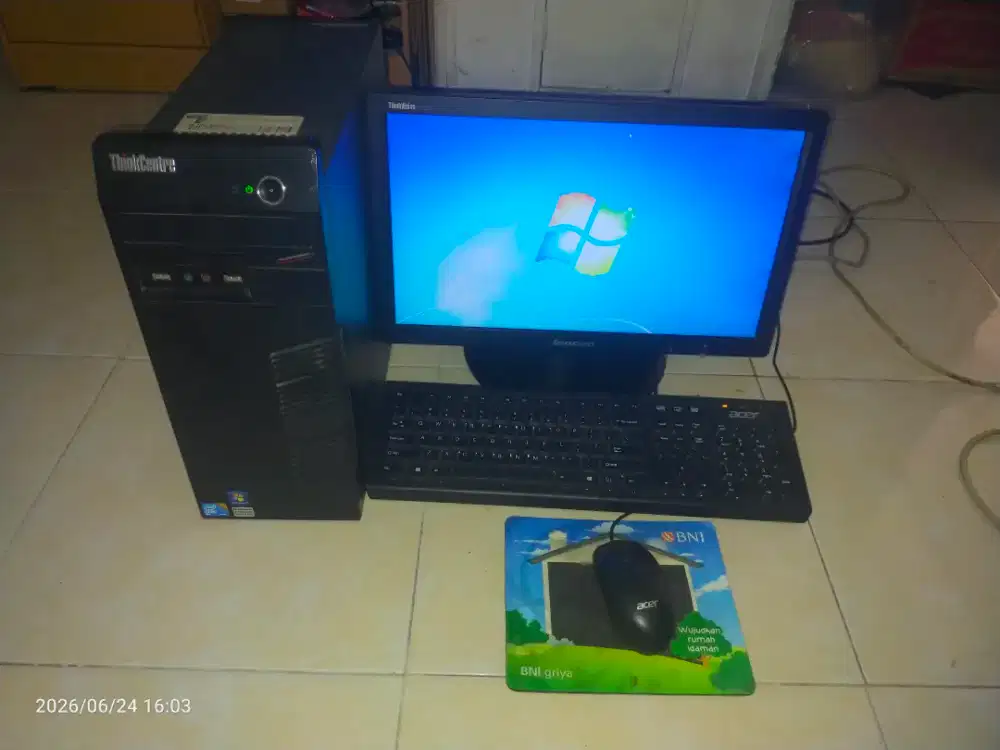 1 Set Komputer Lenovo Core I3